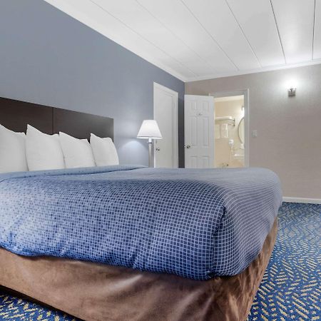 Econo Lodge Хиксвилл Экстерьер фото