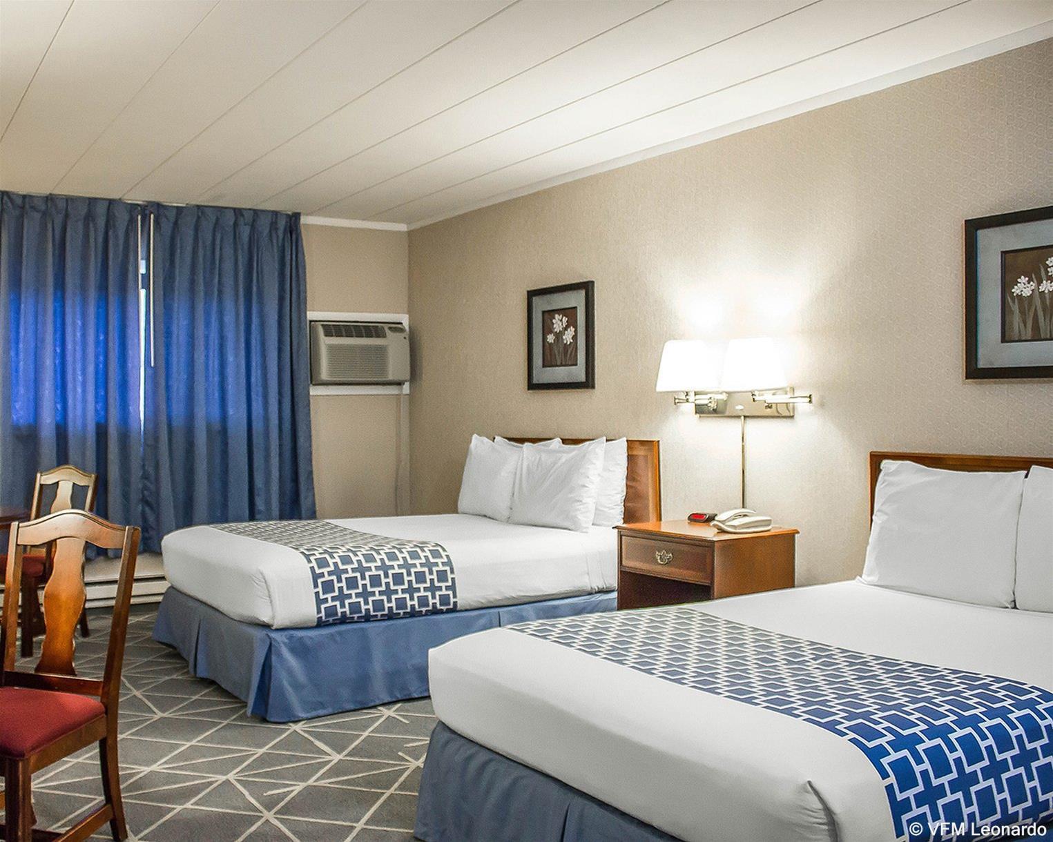 Econo Lodge Хиксвилл Экстерьер фото
