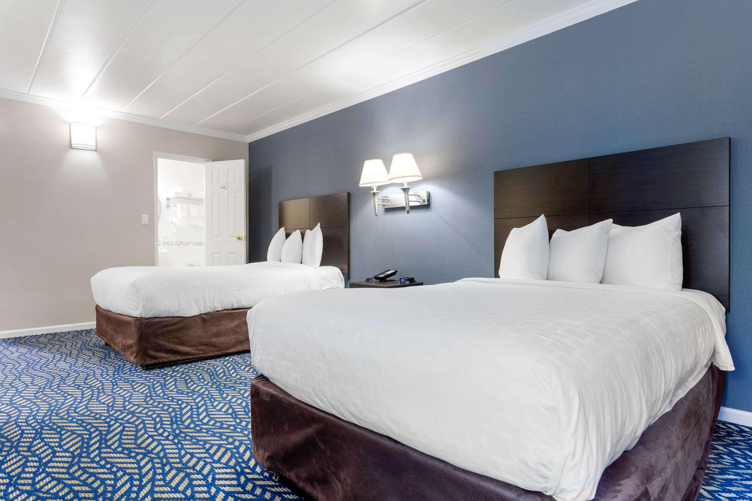 Econo Lodge Хиксвилл Экстерьер фото