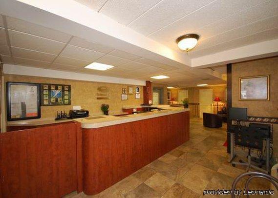 Econo Lodge Хиксвилл Интерьер фото